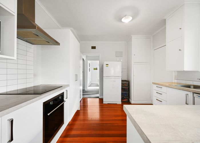  at 3 Kakanui Avenue, Hillcrest, Hamilton