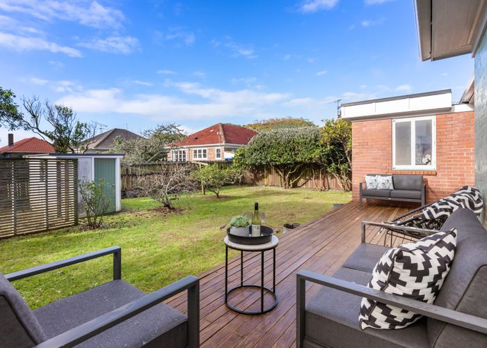  at 28 Parry Street, Sandringham, Auckland