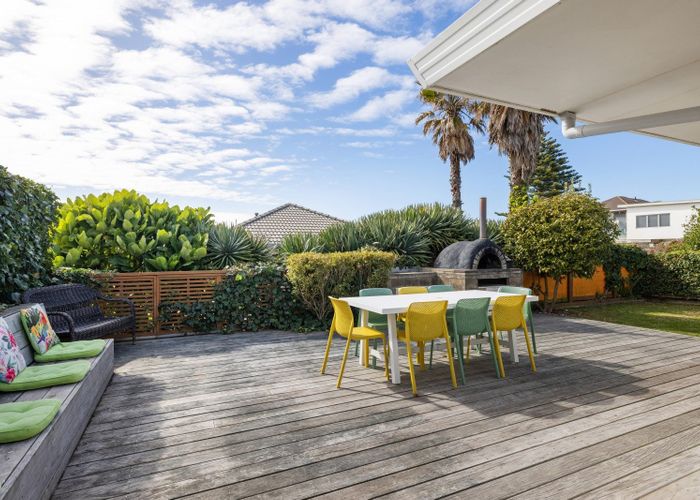  at 2/203 OCEANBEACH ROAD, Mount Maunganui, Tauranga