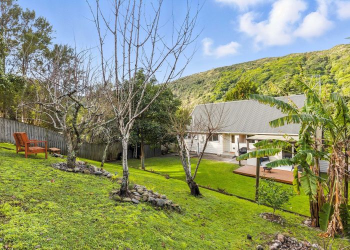  at 98 Leinster Avenue, Raumati South, Kapiti Coast, Wellington