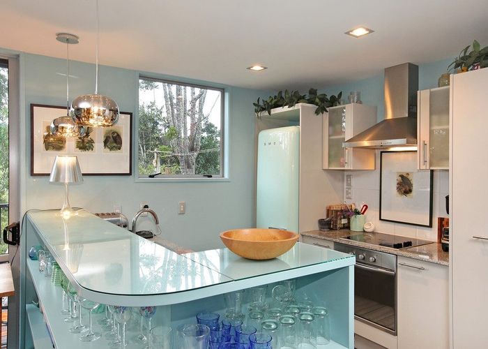  at 25A Landing Road, Titirangi, Waitakere City, Auckland