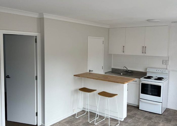  at 10/6 Sherbourne Road, Mount Eden, Auckland