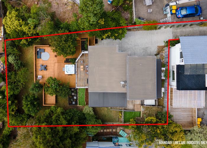  at 28B Tamahere Drive, Glenfield, Auckland