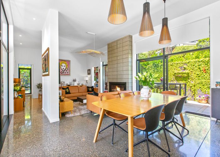  at 14 Cheviot Road, Lowry Bay, Lower Hutt