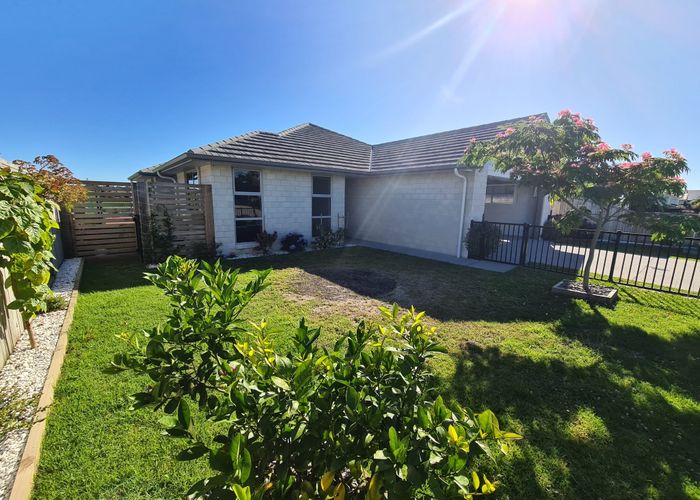  at 61 Harding Drive, Papamoa Beach, Tauranga, Bay Of Plenty