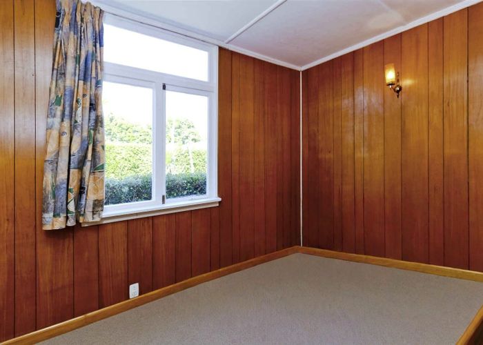  at 15 Tiverton Road, Avondale, Auckland City, Auckland