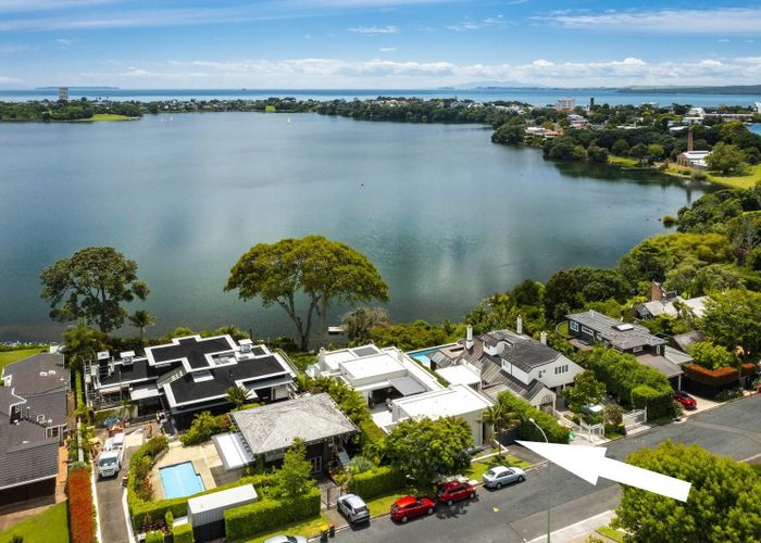  at 15 Lake View Road, Takapuna, North Shore City, Auckland