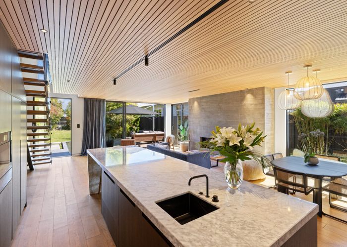  at 40 Hewitts Road, Merivale, Christchurch City, Canterbury