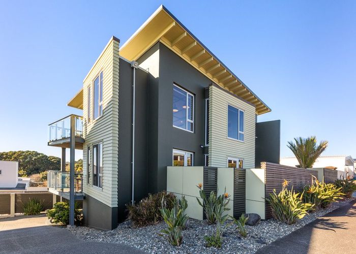  at 90C Buller Street, New Plymouth, New Plymouth, Taranaki