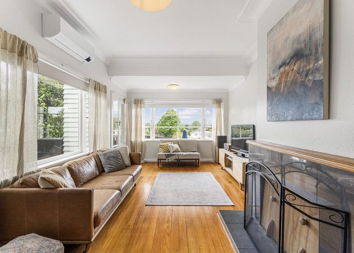  at 50 Miro Street, New Lynn, Auckland