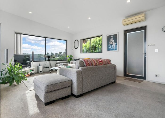  at 142a Kittiwake Drive, Schnapper Rock, Albany, North Shore City, Auckland