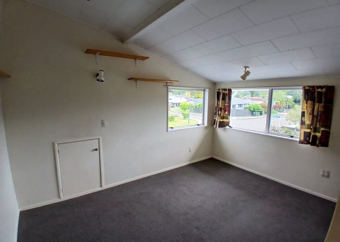  at 24 Holdsworth Avenue, Trentham, Upper Hutt