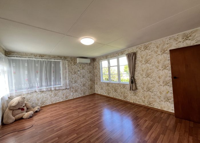  at 10 Te Koa Road, Panmure, Auckland