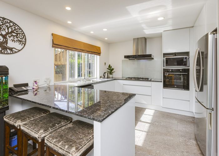  at 25 Pickaberry Avenue, Karaka, Papakura