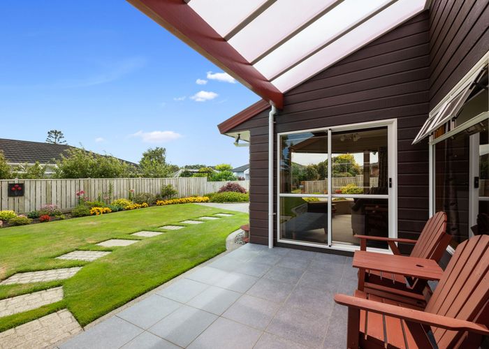  at 3C Larsen Place, Merrilands, New Plymouth