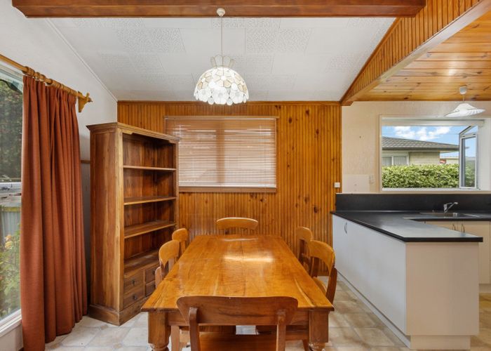  at 1 Hinton Road, Taradale, Napier