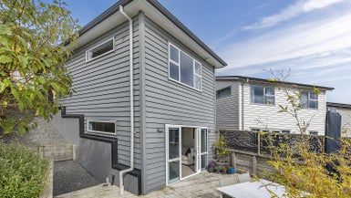  at 7/20 Glanmire Road, Newlands, Wellington