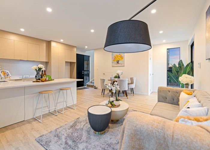  at Unit 1/10 Hutchinsons Road, Bucklands Beach, Manukau City, Auckland
