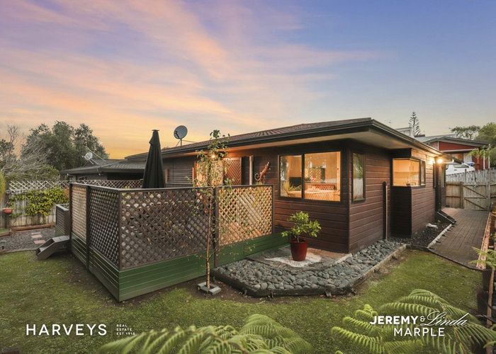  at 7/37A Glengarry Rd, Glen Eden, Waitakere