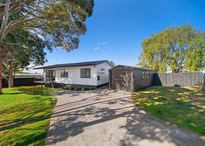  at 2/230 Finlayson Avenue, Clendon Park, Manukau City, Auckland