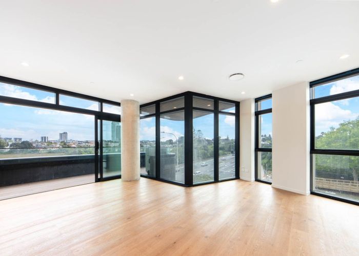  at 321/48 Esmonde Road, Takapuna, North Shore City, Auckland