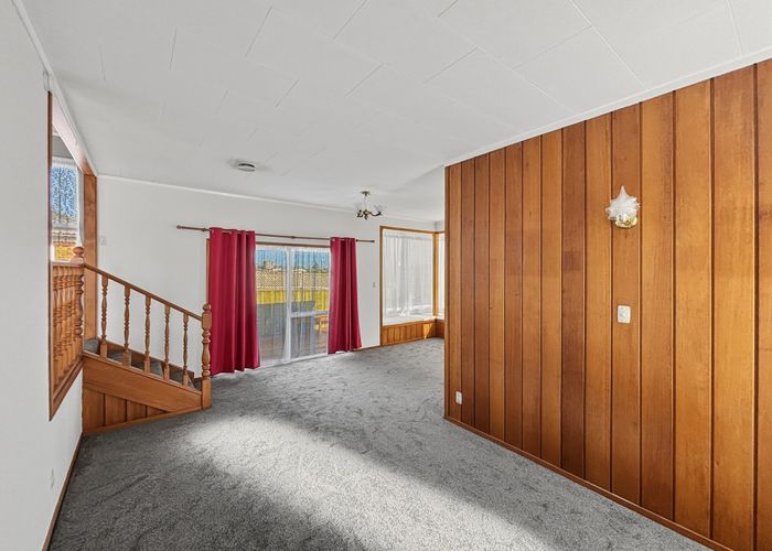  at 9 Matata Street, Blockhouse Bay, Auckland City, Auckland