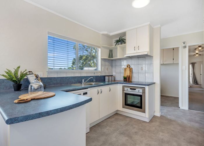  at 18 Riverside Drive, Waiuku, Franklin, Auckland