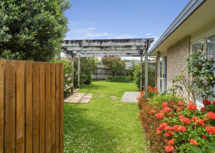  at 18 Mamaku Rise, Welcome Bay, Tauranga
