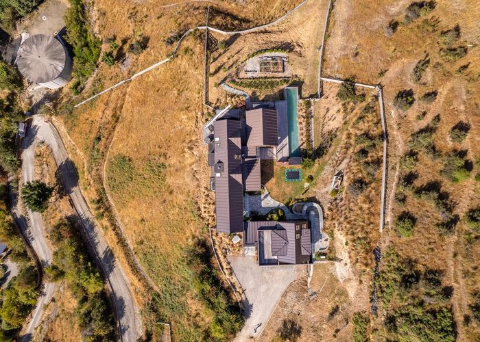  at 12 Crow's Nest Road, Arthurs Point, Queenstown-Lakes, Otago