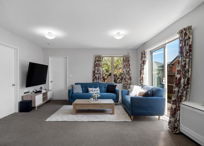  at 17 Picton Avenue, Riccarton, Christchurch City, Canterbury