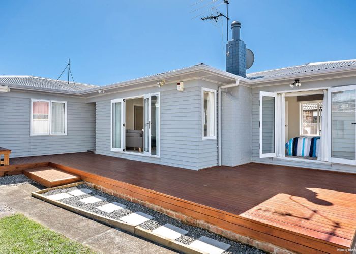  at 7 Grange Road, Papatoetoe, Auckland