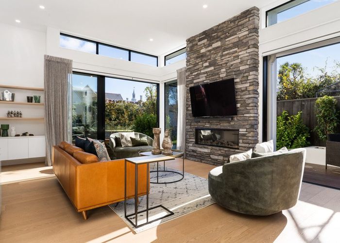  at 59 Straven Road, Fendalton, Christchurch City, Canterbury