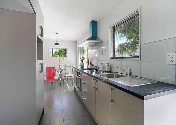  at 1/23 Kerrs Road, Wiri, Auckland