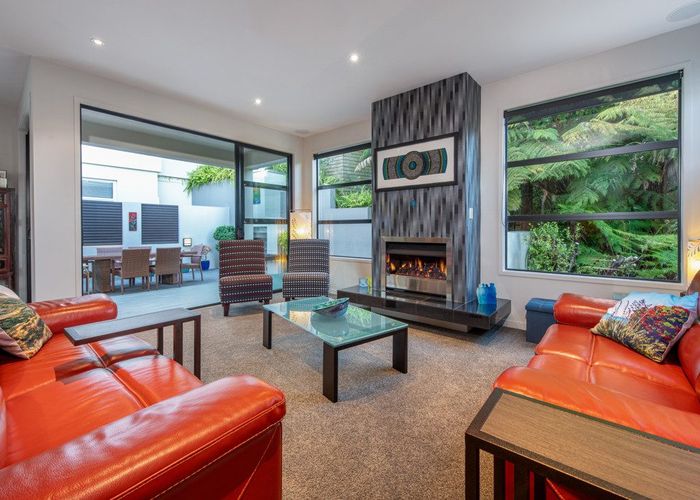  at 16 Kahikatea Close, Campbells Bay, North Shore City, Auckland