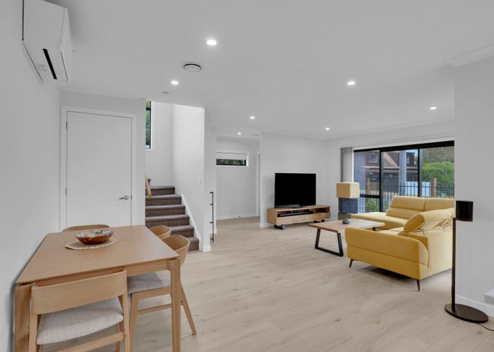  at 1/11 Comries Road, Chartwell, Hamilton, Waikato