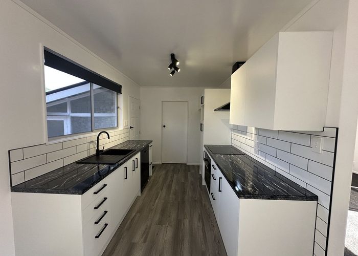  at 17 Carlton Terrace, Westown, New Plymouth, Taranaki