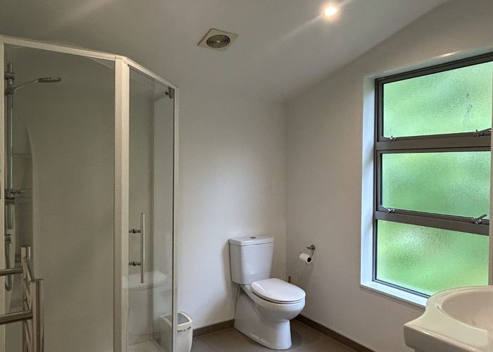  at 14B Crieff Street, Northland, Wellington