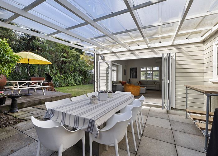 at 12 Rossiter Crescent, Lynmouth, New Plymouth, Taranaki