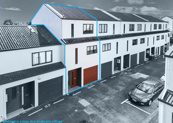  at 7/12 Ambrico Place, New Lynn, Waitakere City, Auckland