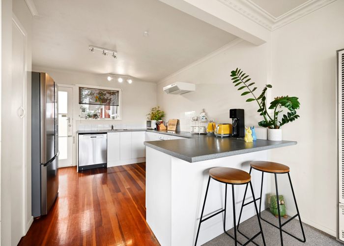  at 16 Egmont Street, Chartwell, Hamilton
