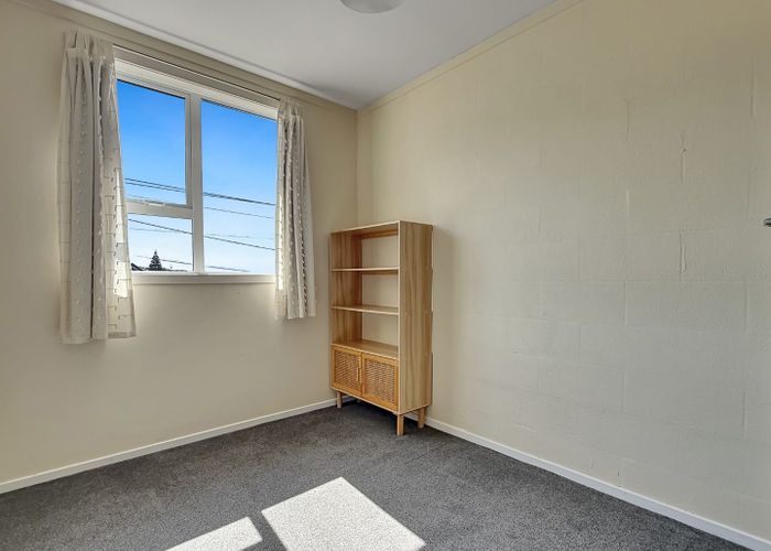  at 5/102 Lyall Parade, Lyall Bay, Wellington, Wellington
