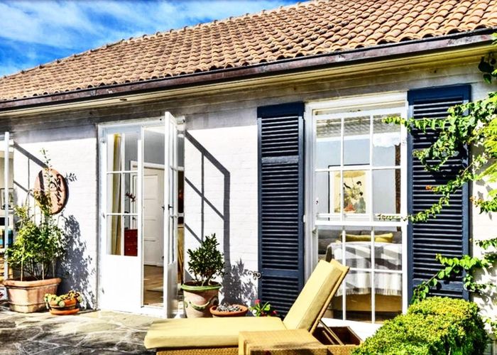  at 2 St Leonards Road, Hauraki, North Shore City, Auckland
