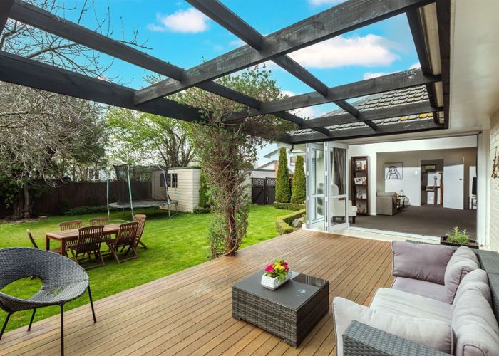  at 1/14 Meadow Street, Papanui, Christchurch