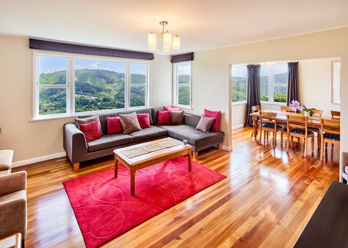  at 27 Bedford Street, Northland, Wellington
