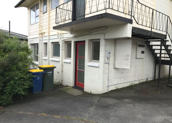  at 2/31 Blease Street, New Lynn, Waitakere City, Auckland