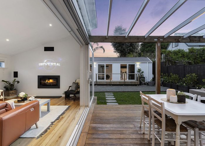  at 16 Houpara Street, One Tree Hill, Auckland