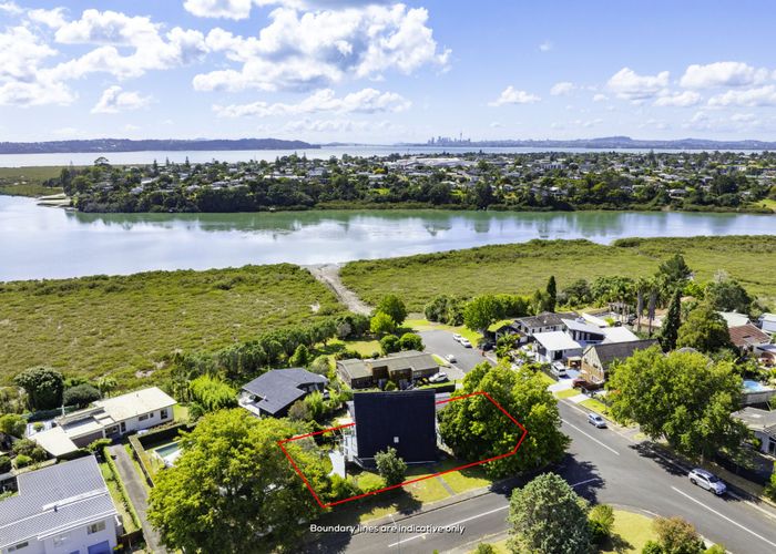  at 1 Realm Place, Massey, Waitakere City, Auckland