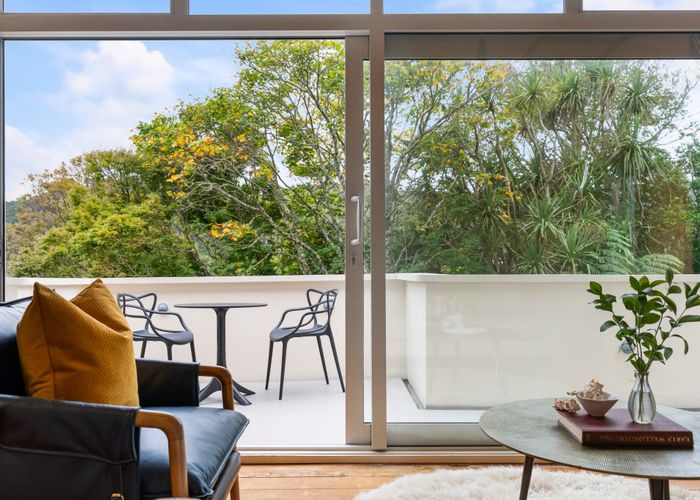  at 403 Karori Road, Karori, Wellington, Wellington