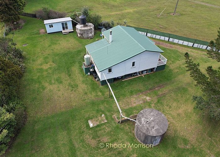  at 74 Komiti Road, Tinopai