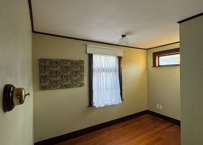  at Waterloo, Lower Hutt, Wellington